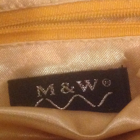 Purse - Picture 3 of 6